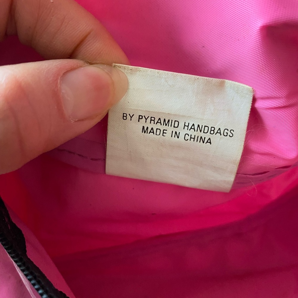 VINTAGE 90s MINNIE MOUSE FANNY PACK Patent Pink

Marc Jacob’s, inspired,… - Picture 7 of 7